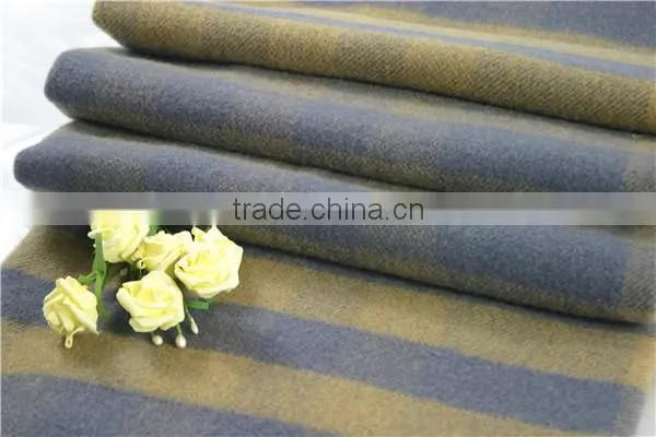 Tassel Design Throw photo-3