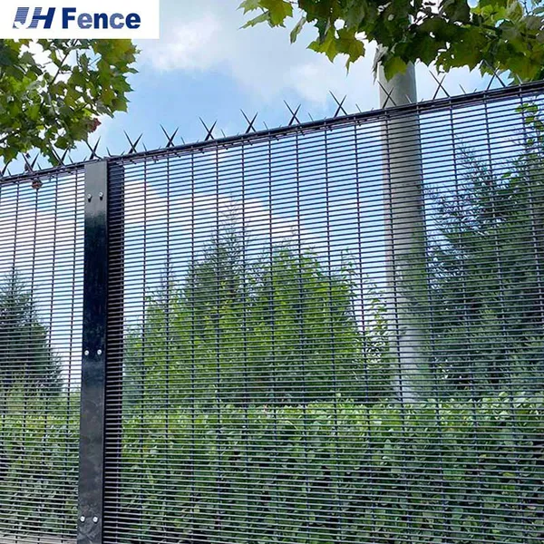High Quality PVC Coated Security Fence/ Clear View Clearvu Anti-Climb 358 Fence Sustainable photo-3