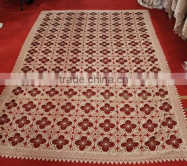 Hot Sale Good Quality Ellipse Clover Crochet Lace Tablecloth Made in China
