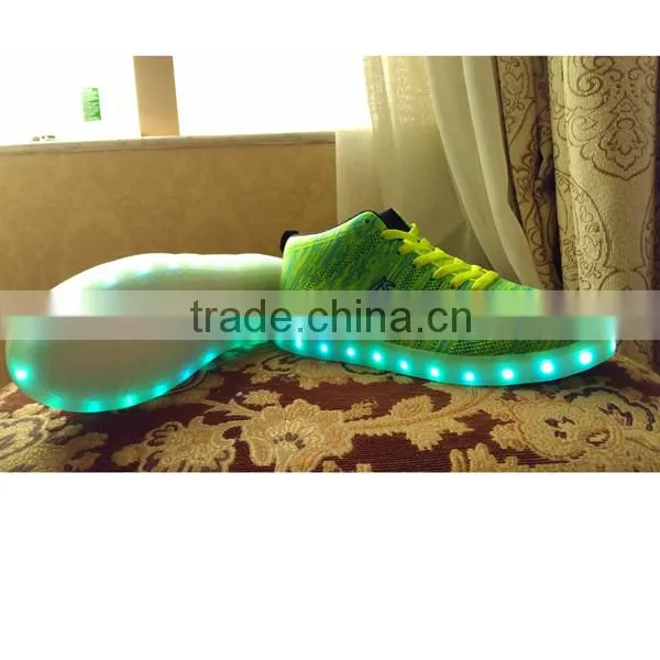 Fashionable Flyknit Pink Led Light Running Shoes Light and Soft for Men and Women Kids Runners photo-4