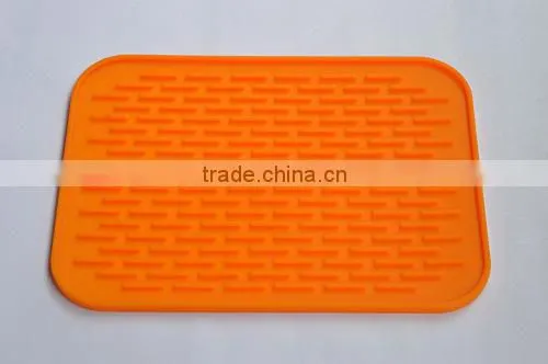 Heat Resistant Water Proof Non Slippery Silicone Dining Table Mat photo-2