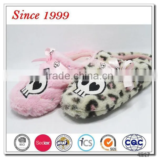 Pink Fuzzy Flat Slippers for Girls photo-6