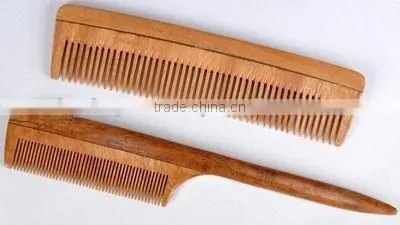 NATURAL NEEM WOOD COMB
