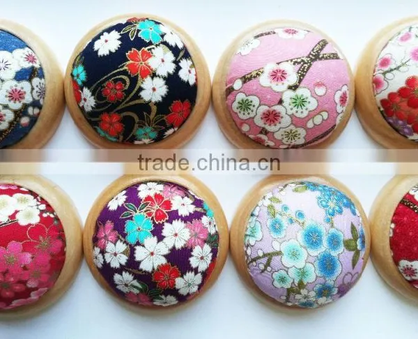 New Design TOP Quality Pin Cushion With Wooden Base OEM Service photo-4