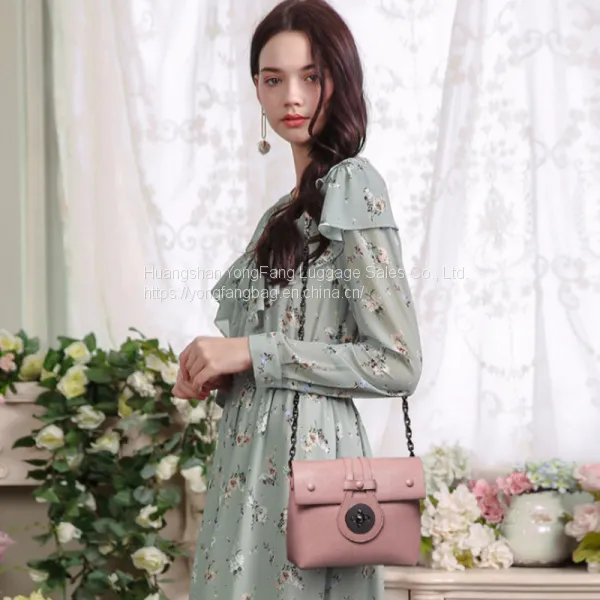 New One-shoulder Bag Korean Version of the Slanted Women's Bag Fashion Chain Leather Small Square Bag photo-5