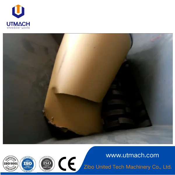 Efficient Double Shaft Shredder for E-Waste and Electronic Recycling photo-3