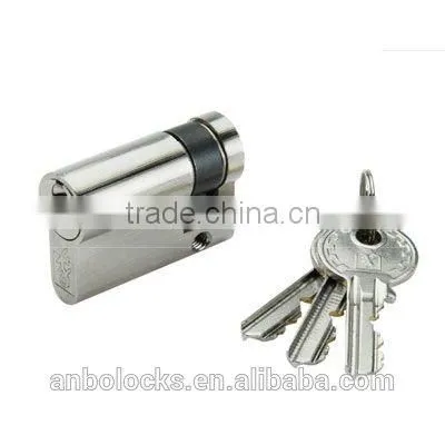 Sliding Bathroom Door Lock With Half Cylinder for Emergency photo-3