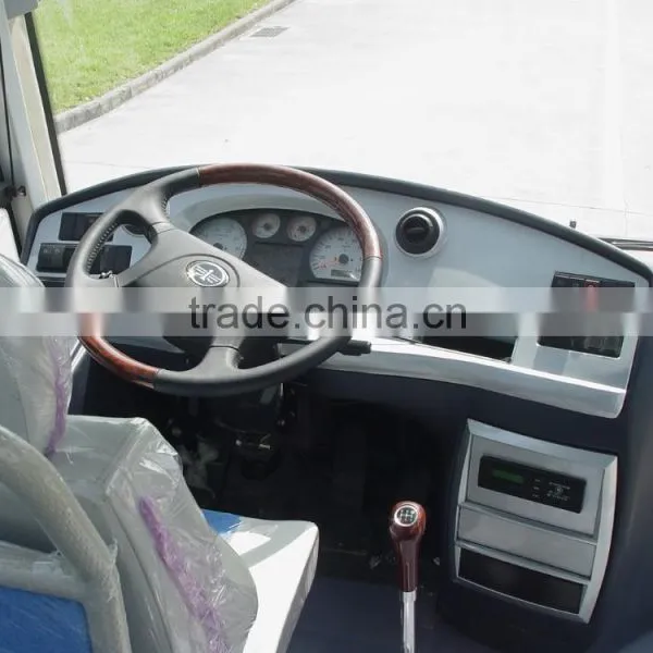 Best Supply Manual Transmission 8.6m 24-39 Seats Tourist Bus for Sale photo-4