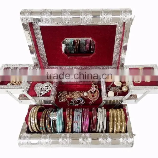 SILVER METAL FINISH PREMIUM WOODEN JEWELLERY BOX / BANGLE BOX
