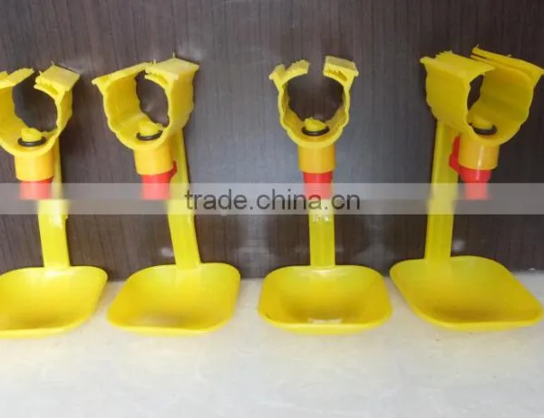 Hot Selling Chicken Nipple Drinker With Little Water Waste photo-3