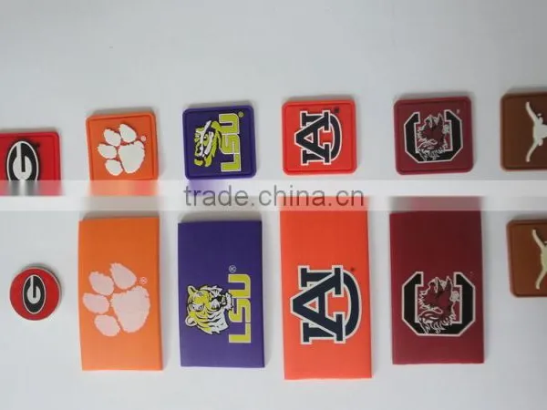 2016 China Custom 3d PVC Rubber Labels Embossed Rubber Patch With Hook Backing photo-6