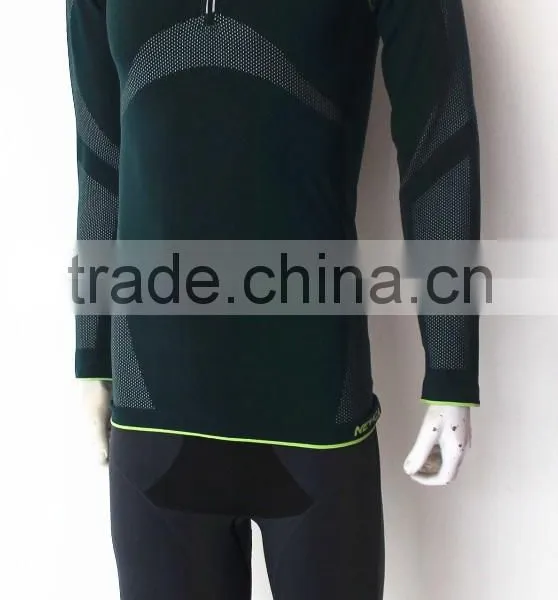 Latest Fashion Seamless Tight Fit Spportswear photo-2