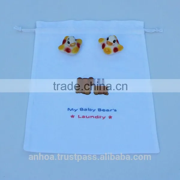 Embroidered Drawstring Laundry Bags With Teddy Bears photo-3