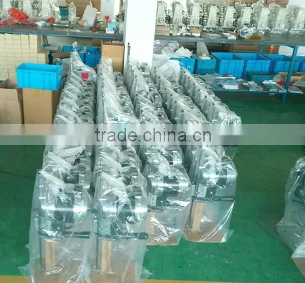 550/750W Auto-Sharpening Cutting Machine CZD-3 CLOTH FABRIC CUTTING MACHINE photo-5