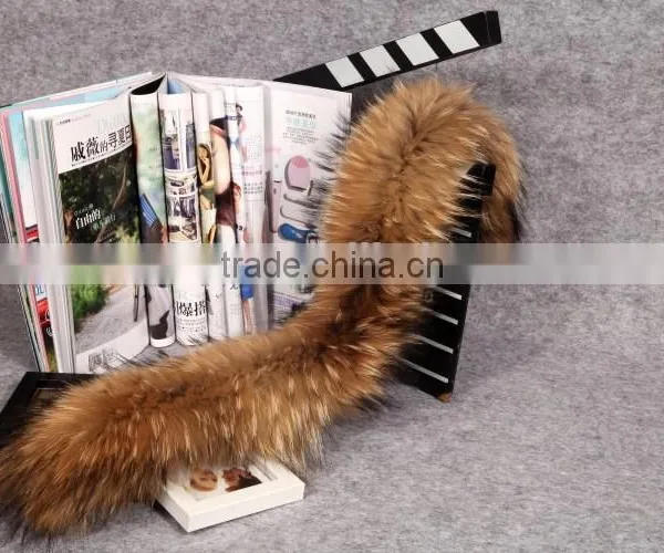 Natural Raccoon Fur For Hood / Real Fur Collar / Chinese Raccoon Fur Trim photo-6