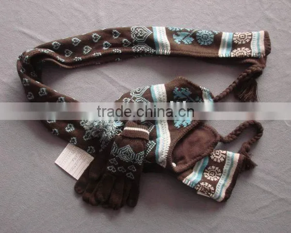 TYTP008 New Acrylic/polar Fleece of Love Pattern Scarf With Three Piece Suit