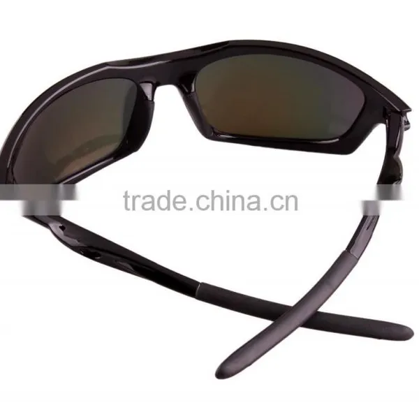 Flexible TR90 Sports Uv400 Polarized Sunglasses for Men photo-5