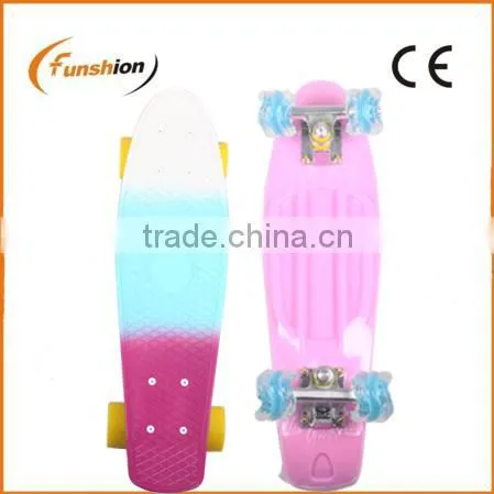 22inch Retro Cruiser Plastic Skateboard