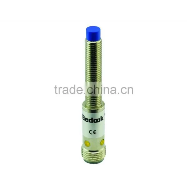 M8 Plug Series DC 3-wire Capacitive Proximity Sensor With M12 Connector photo-2