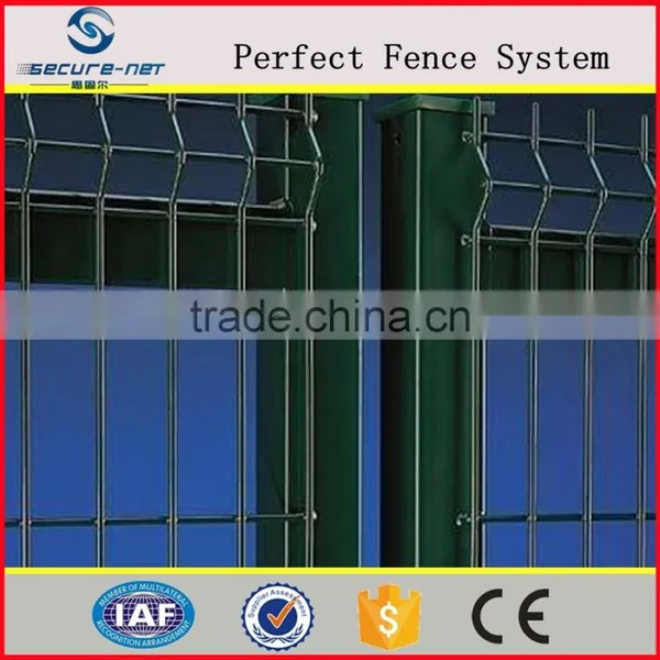 Pvc Coated High Way Wire Mesh Fence photo-4