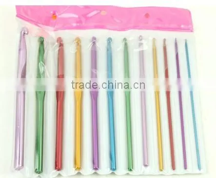 ALUMINUM COLORFUL CROCHET HOOK IN GOOD QUALITY photo-2