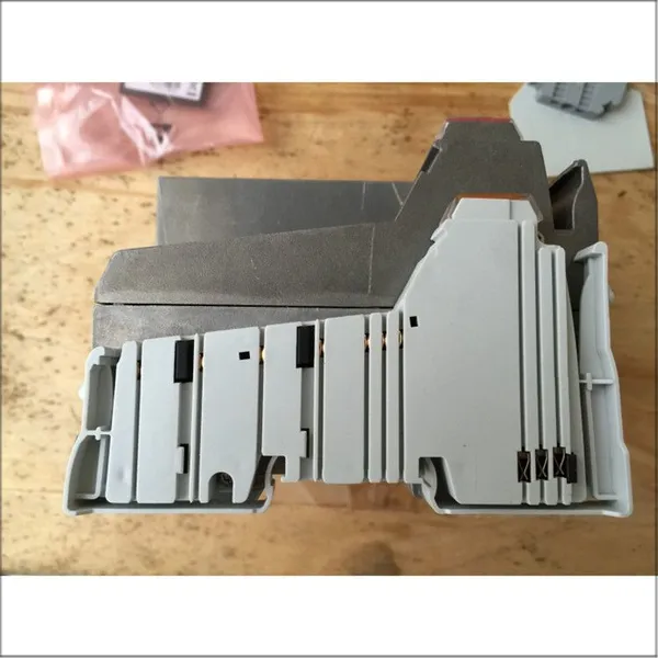 Rexroth CML65.1-3P-500-NA-NNNN-NW Indramat Controls 100% New Original High Efficiency photo-2