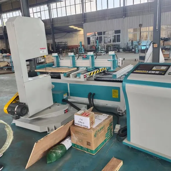Wood Saw Machine