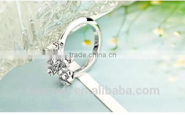European and American Fashion Hot Style Austrian Crystal Snowflake Silver Jewelry Set 925 photo-4
