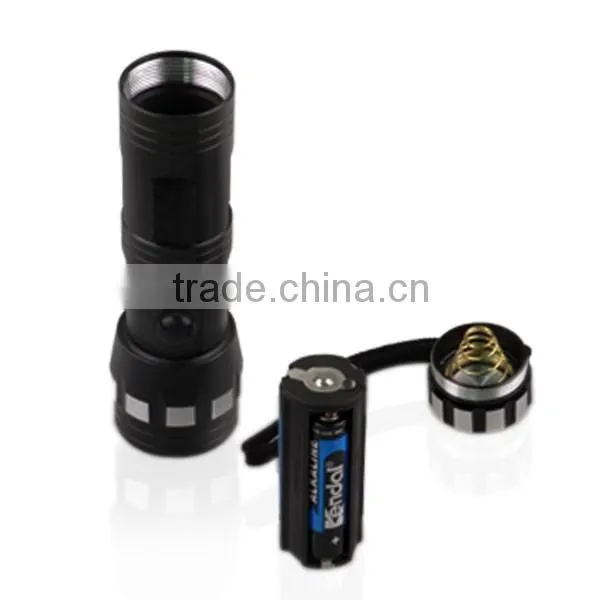 Pet Urine Detector UV Torch 14 LED Ultraviolet Flashlight photo-4