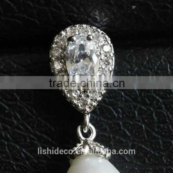 Latest Design Diamond Earring Zircon Earring Jewelry Wholesale Pearl Earring photo-2
