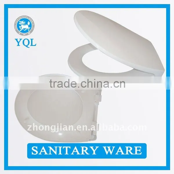 Exquisite Plastic Toilet Seat Cover