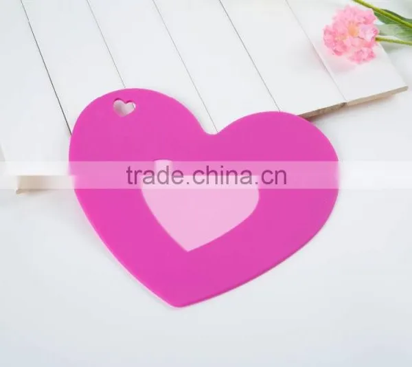 Good Quality Heart Shape Silicone Kitchen Mat/pad photo-4