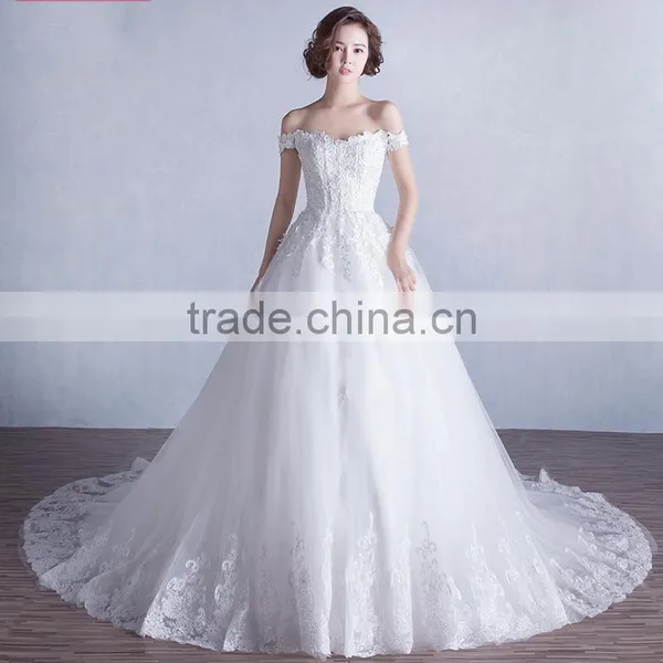 New Fashioned V Neck White Wedding Dress