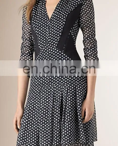 2015 Autumn Women Apparel Long Sleeve Chiffon Pleated A Line Long Sleeve Stretch Wear Black Dress NT6559 photo-2
