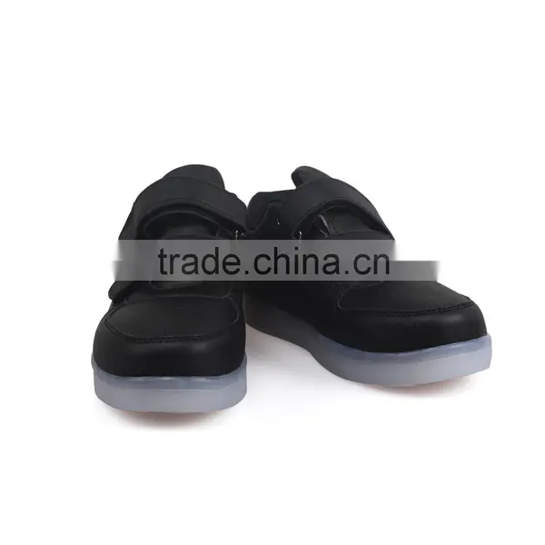 Wholesale Fashion White/black LED Light up Shoes/luminous LED Light Running Shoes photo-3