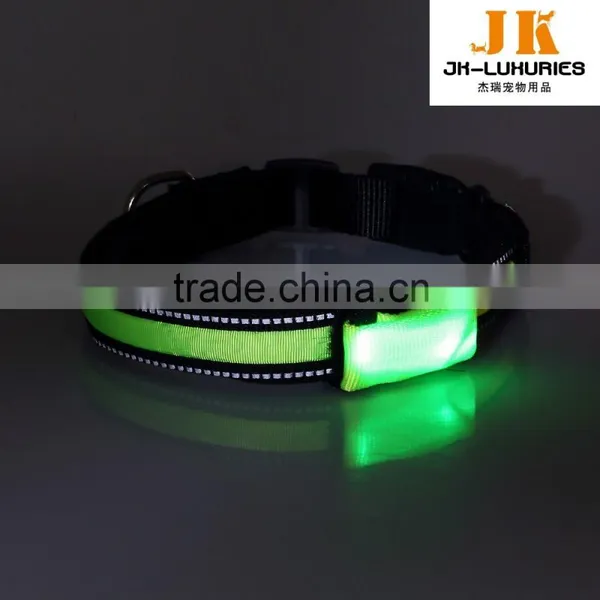 Nyon LED Pet Collar Light photo-3