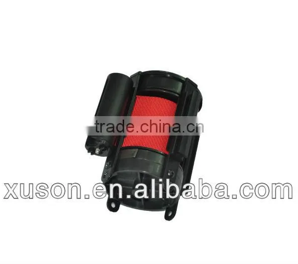 Retractable belt mechanism for the crowd control post