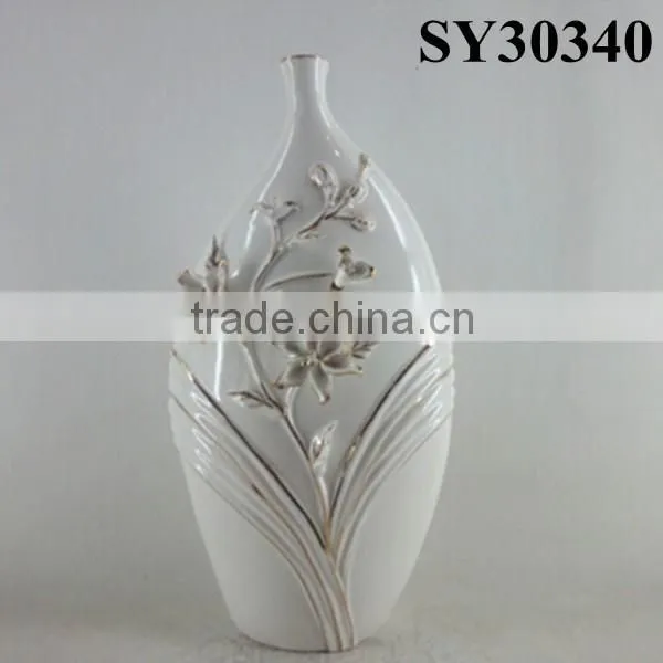 Beautiful Design Ceramic White Flower Vase