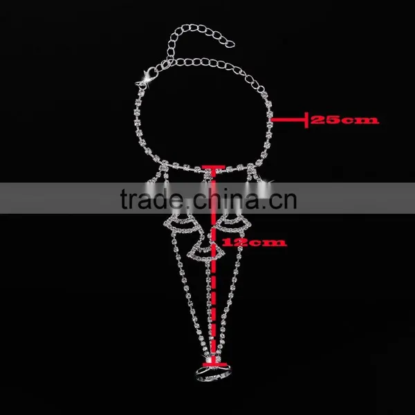 China Factory Supplier Women Jewelry Rhinestone Claw Chain Bracelet Connected Rings photo-3