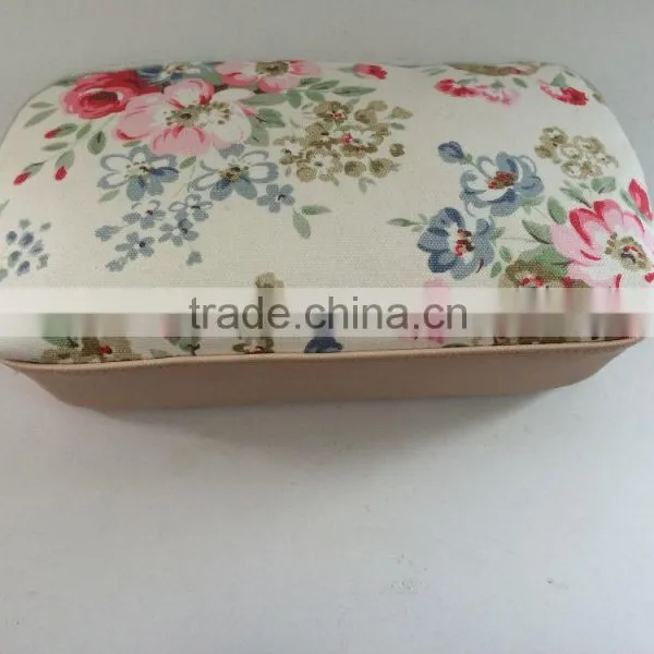 Pringted Canvas Travel Bag With Cosmetic Bag photo-6