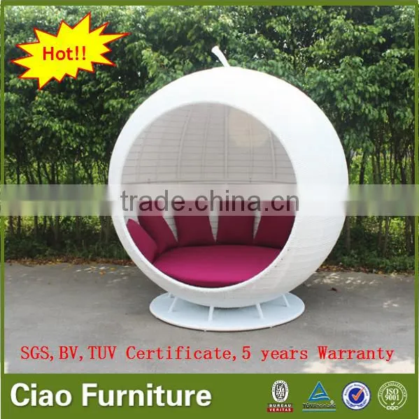 Hotel Outdoor Furniture Poolside Big Bed White Rattan Apple Sunbed photo-4