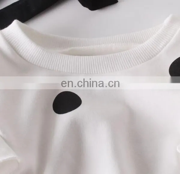 Cheap Wholesale Polka Dots Casual Cotton Baby Rompers Long Sleeve Baby Winter Bodysuits photo-3