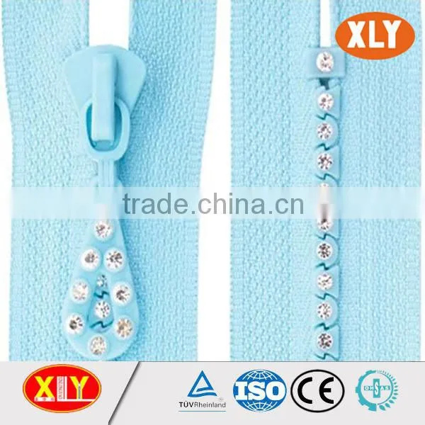 Xly High Quality Original Equipment #5 Colorful Diamond Zipper , Plastic Zipper photo-5