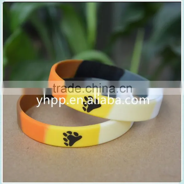 Custom Design Printed Logo Bear Pride Silicone Wristband The Bracelet Is Latex-Free photo-2