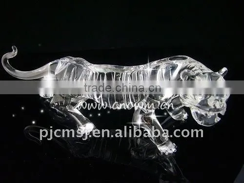 Chinese Style Crystal Tiger Figurines For Souvenirs
