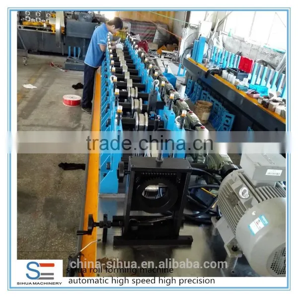 Shanghai Sihua Automatic High Speed High Precision c u z Purlin Roll Forming Machine photo-4