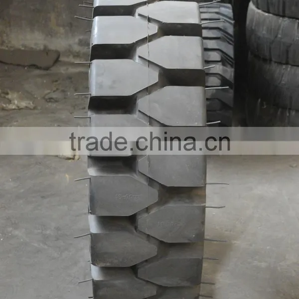 12.00-24 12.00-20 11.00-20 Pneumatic Solid Forklift Tyre / Industrial Tyre photo-2