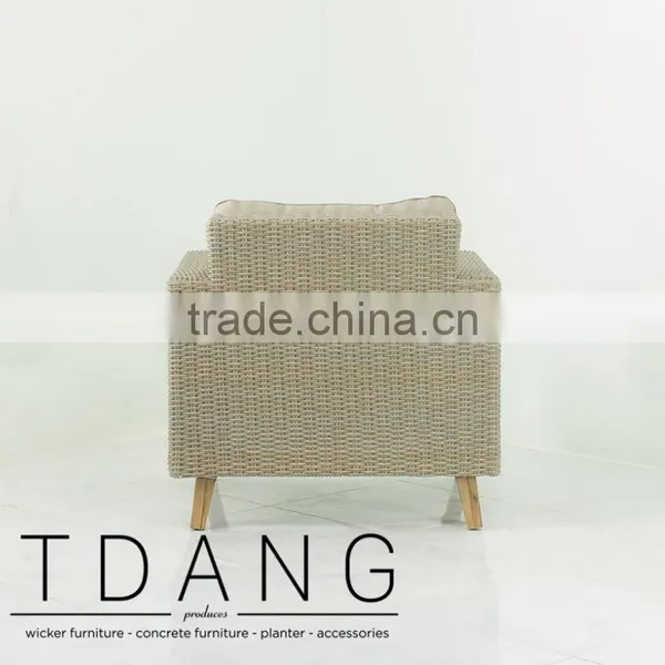 Fiji Wicker Lounge Chair With Wooden Legs - 2016 Conversation Wicker Sofa Set photo-3