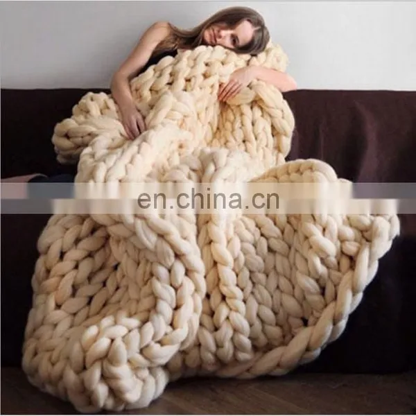 Hot Selling Custom Handmade Knit Yarn Super Chunky Throw 100% Acrylic Wool Blanket photo-6