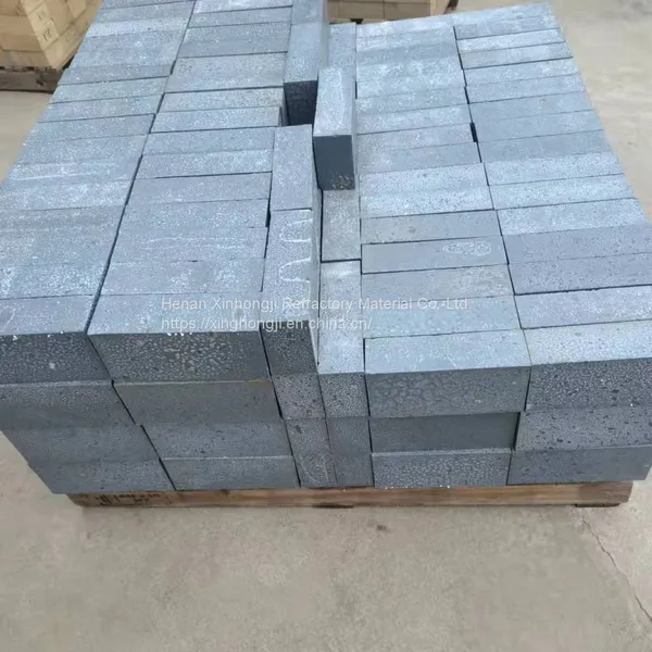 High Heat Conductivity Silicate Bonded SiC Refractories Silicon Carbide Refractory Bricks photo-3